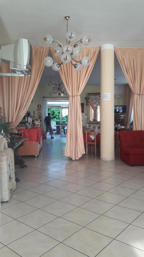 Hotel Parigi Castel San Pietro Terme Eksteriør bilde